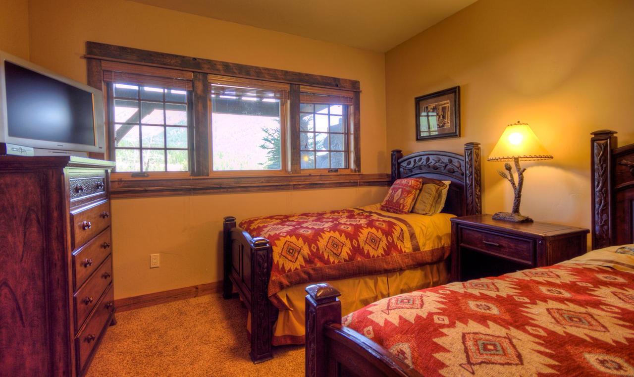 Antler Ridge Lodge Big Sky Exterior foto