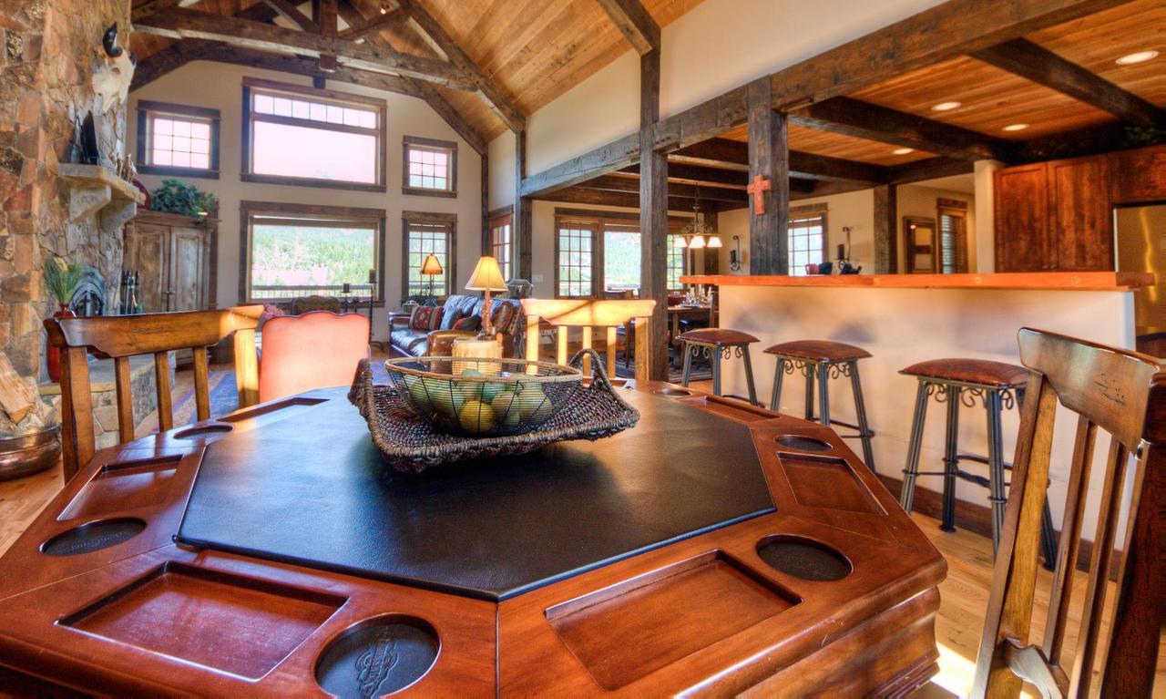 Antler Ridge Lodge Big Sky Exterior foto